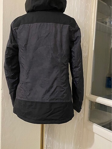 Decathlon Acil satılık mont bayan mont