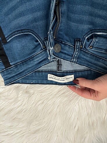 36 Beden Stradivarius Jean