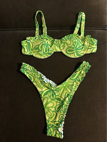 desenli string bikini