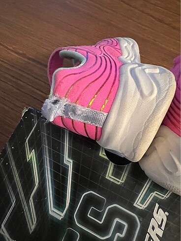 25 Beden Skechers küçük kız