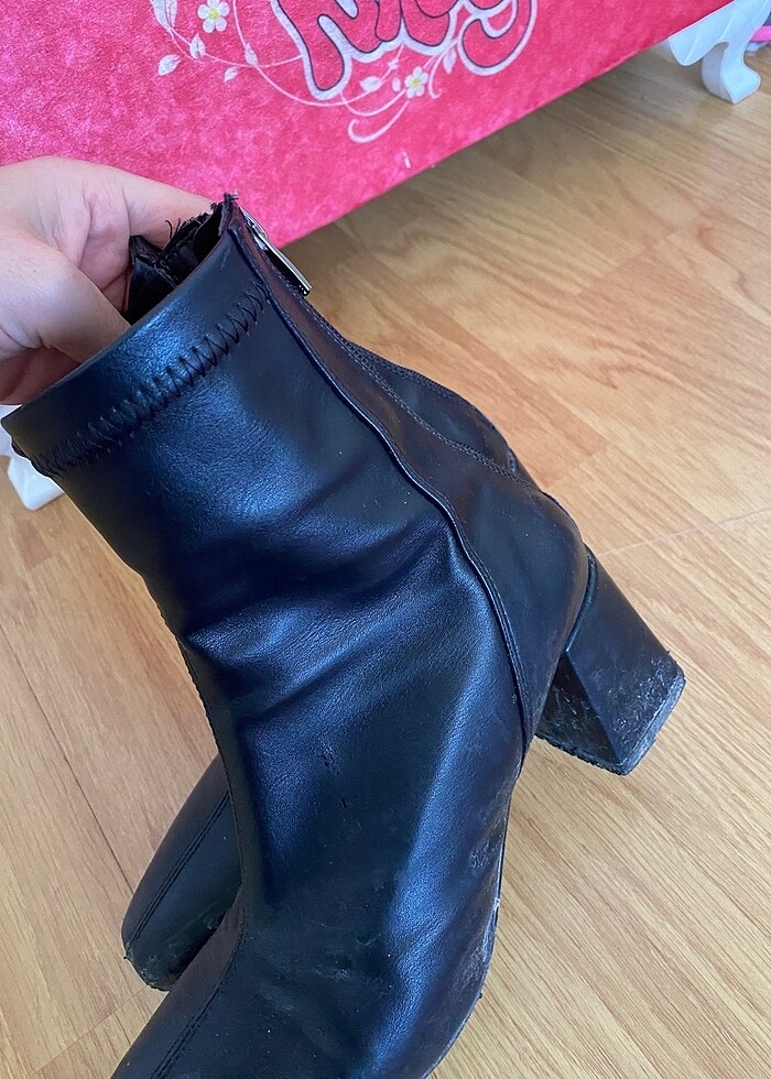 Siyah topuklu bot - Görsel 3