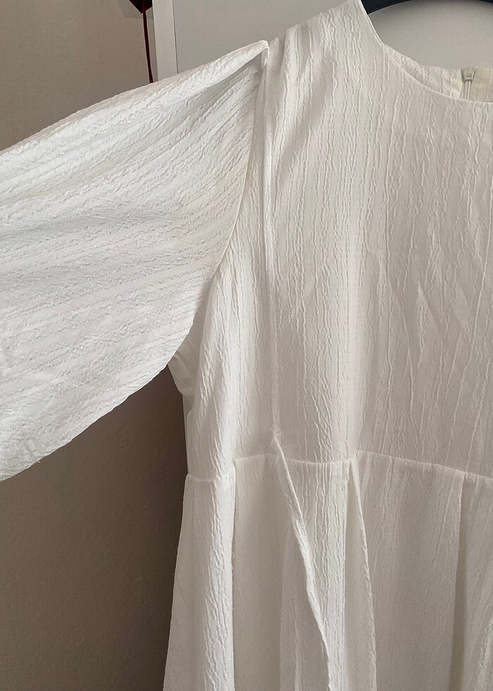 Beyaz elbise - Görsel 2