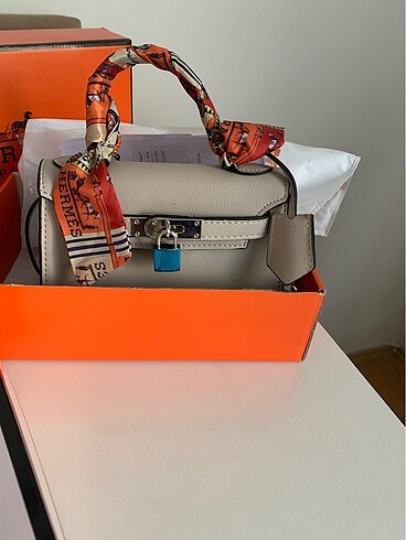 Hermes Kelly Mini