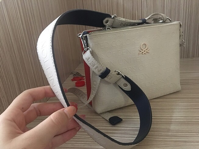 Beden çeşitli Renk Benetton üç renkli çanta