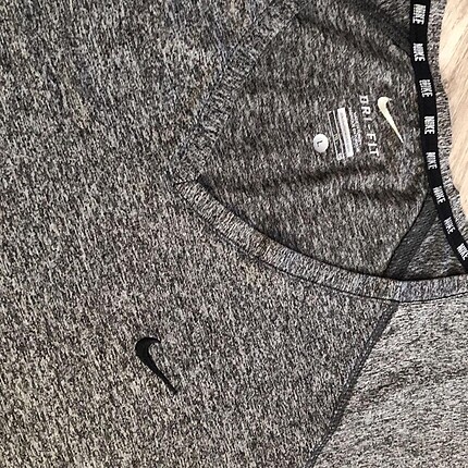 Kadın spor t-shirt