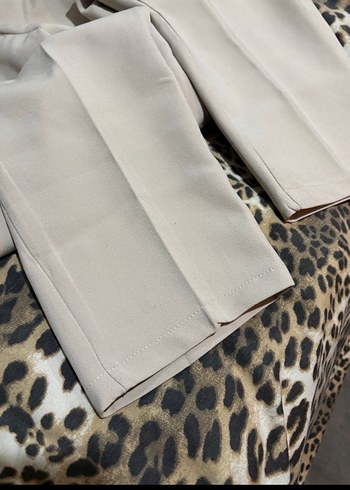 Zara Bej Kadın Kumaş Pantolon Midi Boy