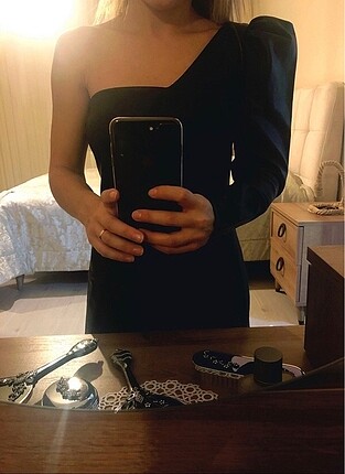 Zara Siyah deri elbise