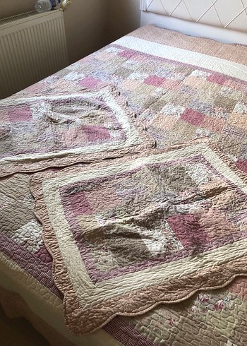 Bej Pastel Renkli Yatak Örtüsü - Görsel 2