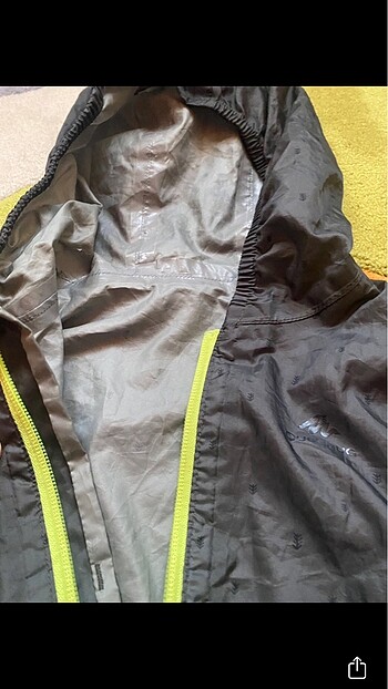 Decathlon Yağmurluk 6-8 yasa kadar olur