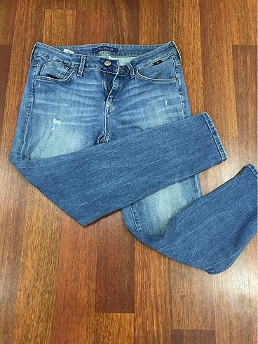 Mavi jean pantolon
