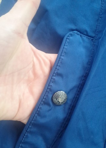 Mavi Fermuarlı Kadın yagmurluk Kapüşonlu - Görsel 2