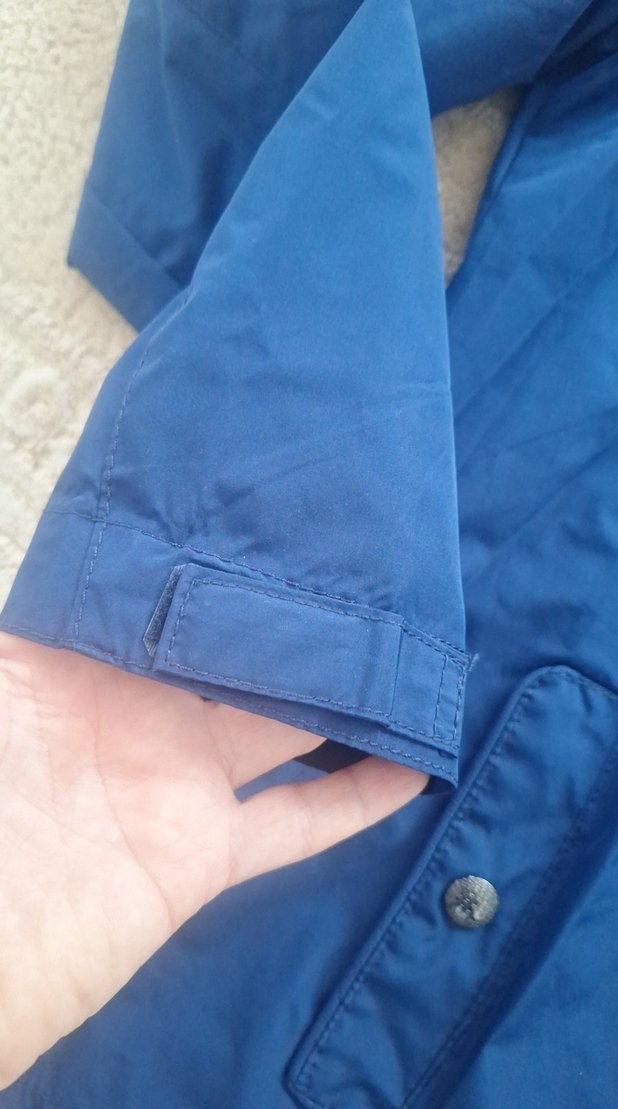 Mavi Fermuarlı Kadın yagmurluk Kapüşonlu - Görsel 3