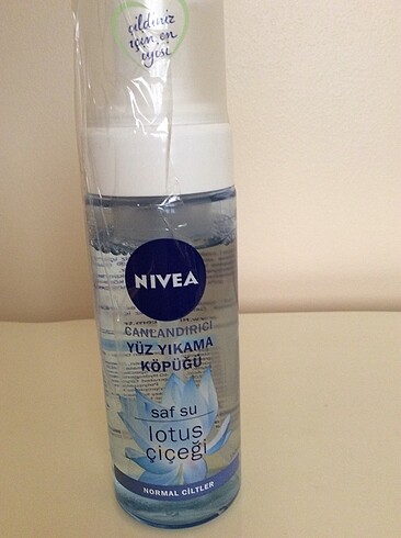 Nivea yüz yıkama köpüğü