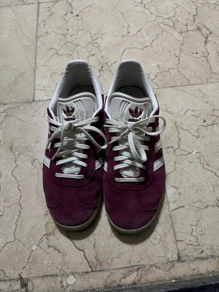 Bordo Adidas Süet Bağcıklı Kadın Spor Ayakkabı - Görsel 2