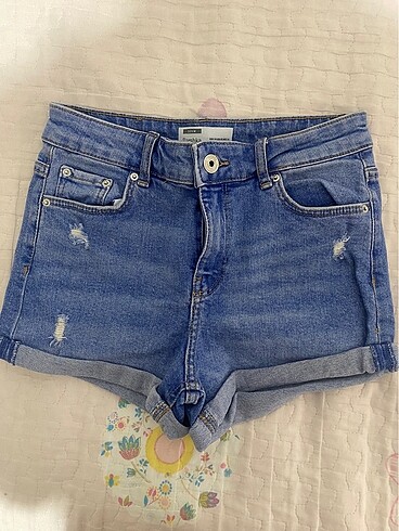 Bershka şort