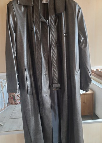 Gri Deri Kemerli Uzun Manto - Görsel 5