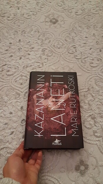 Kazananın laneti 1. Kitap pegasus yayınları 