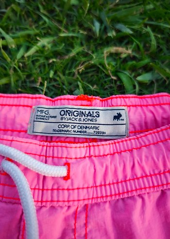 Rahat Kesim Erkek Şort - Görsel 3