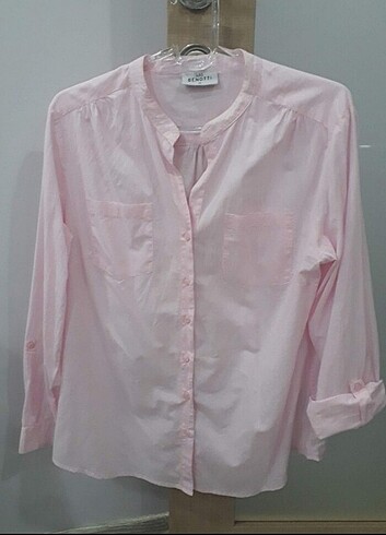 Pembe gömlek 