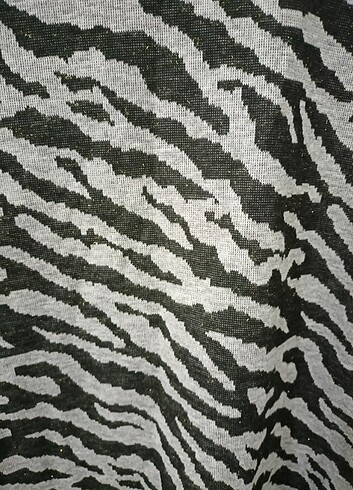 xl Beden siyah Renk Zebra desenli triko bluz 