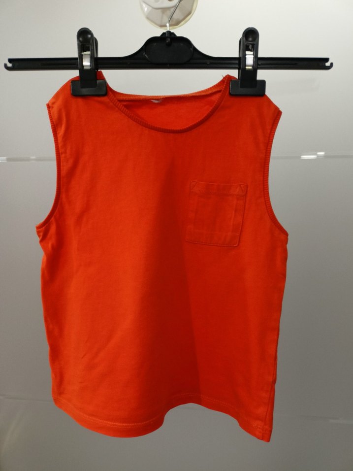 Turuncu Çocuk Atlet - Görsel 2