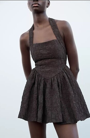 ZARA DOKULU HALTER ELBİSE