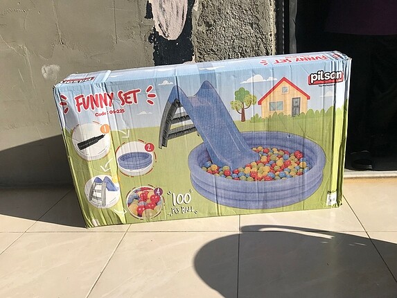 Decathlon pilsan kaydıraklı top havuzu