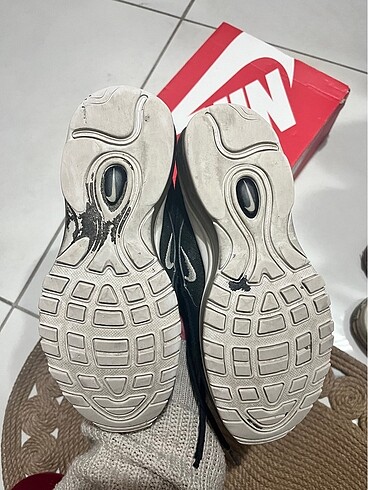 35 Beden siyah Renk nike çocuk ayakkabısı