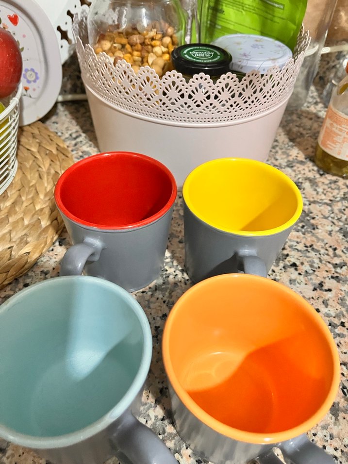 İçleri Renkli Gri Seramik Kupa Seti - Görsel 2