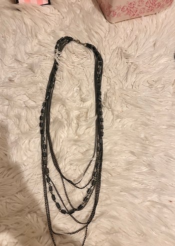 Gri Yılan Desenli Uzun Zincirli Gotik Kolye - Görsel 2