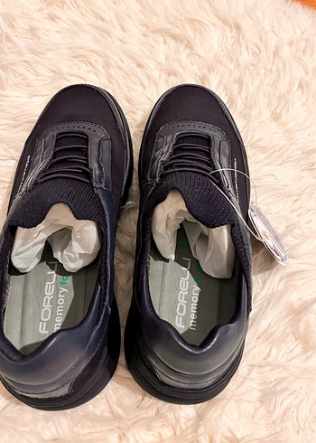 Kadın Siyah Dolgu Topuklu Bağcıklı Spor Ayakkabı - Görsel 3