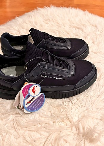 Kadın Siyah Dolgu Topuklu Bağcıklı Spor Ayakkabı - Görsel 2