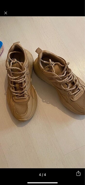 sneaker