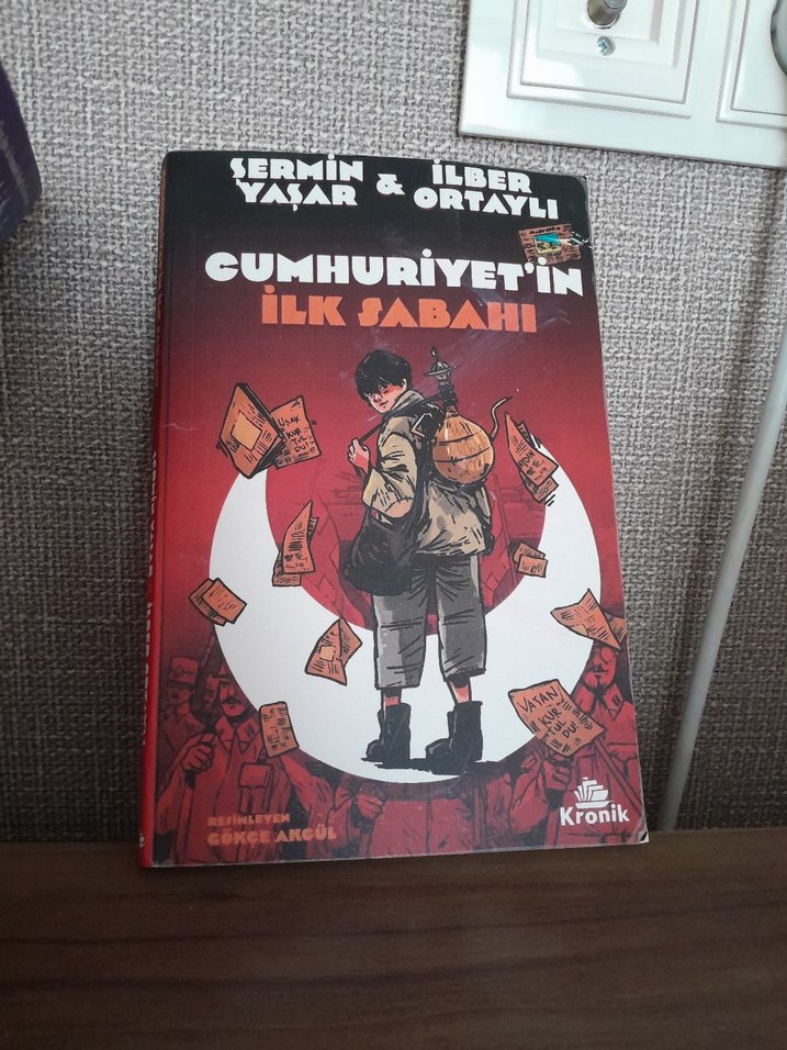 Cumhuriyet'in İlk Sabahı - Şermin Yaşar & İlber Ortaylı - Görsel 4