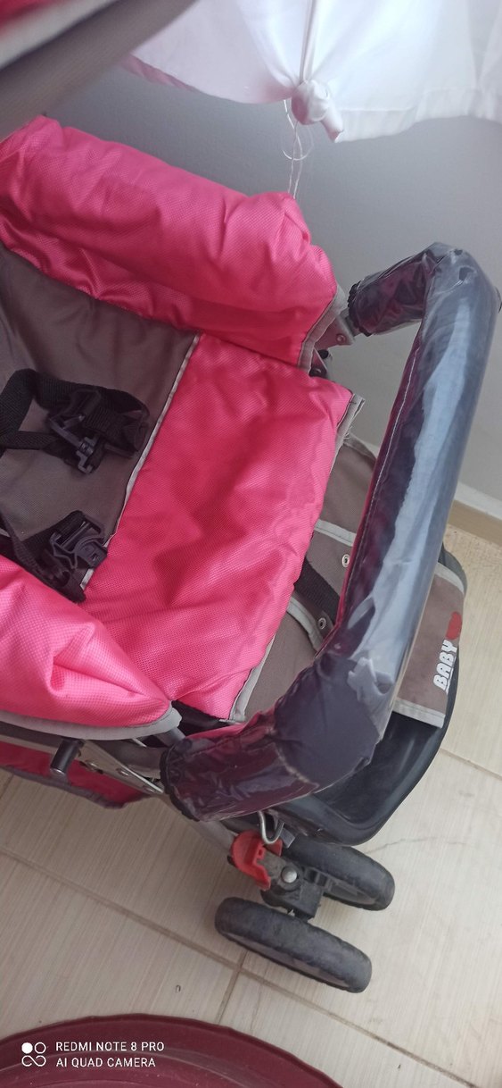 Pembe ve Gri Bebek Arabası - Görsel 4