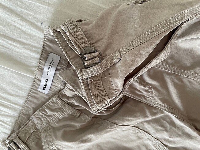 38 Beden Bershka Kargo Pantolon