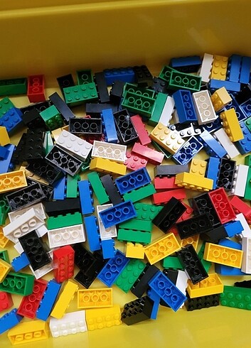LEGO 200 parça