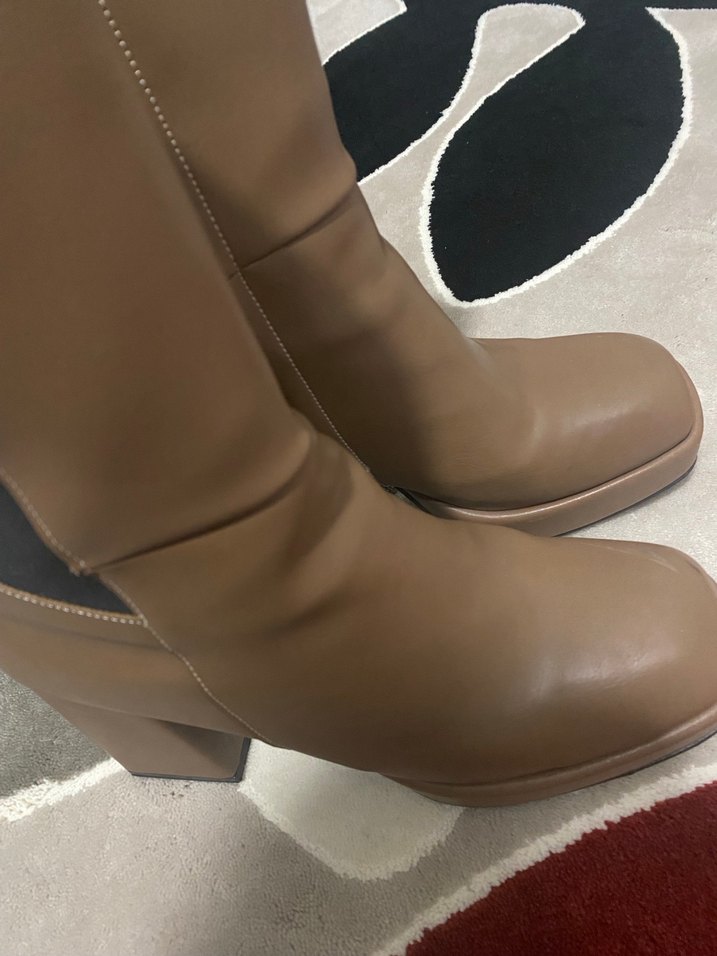 Taba rengi bot - Görsel 3