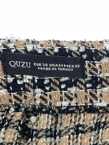 38 Beden çeşitli Renk Quzu Mini Şort %70 İndirimli.