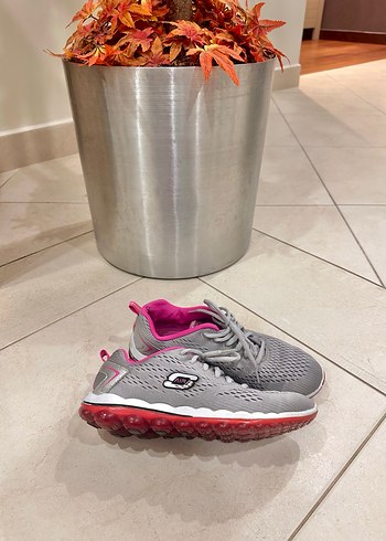 Skechers Gri Spor Kadın Sneaker - Görsel 2