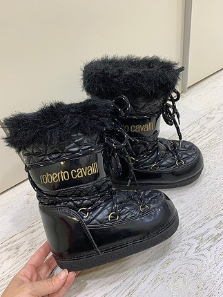 Roberto Cavalli kar botu (29-31 no için)