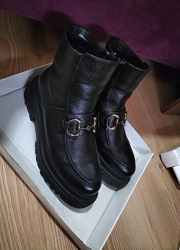 36 Beden siyah Renk Bot #selinshoes#zara#mango#