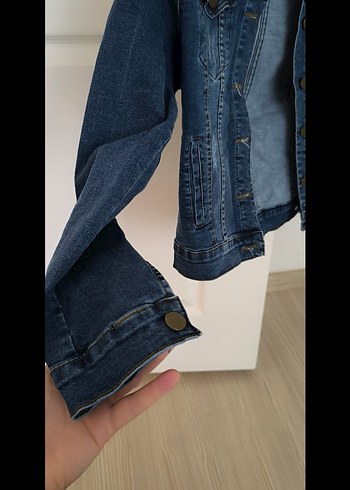 Düğmeli Koyu Mavi Kadın Denim Ceket - Görsel 4