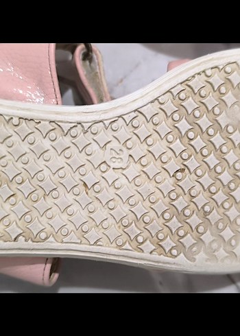 Pembe Dolgu Topuklu Kadın Sandalet - Görsel 2