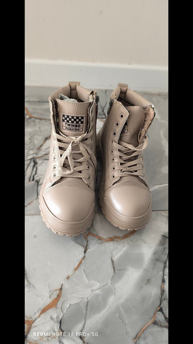 Bej Kadın Dolgu Topuklu Sokak Stili Bot - Görsel 3