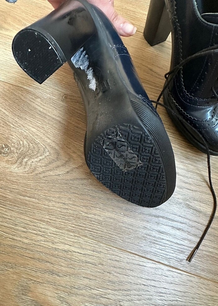 İnci topuklu ayakkabı - Görsel 3