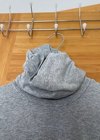 Gri Kadın Boğazlı Rahat body - Görsel 2