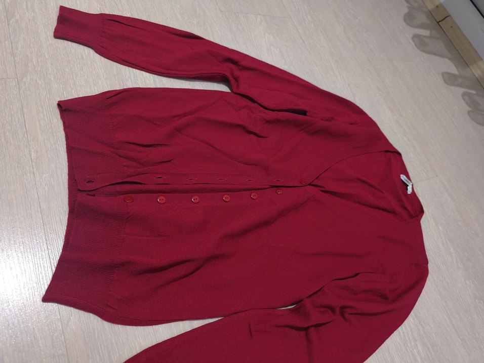 Bordo Düğmeli Kadın Hırka - Görsel 2