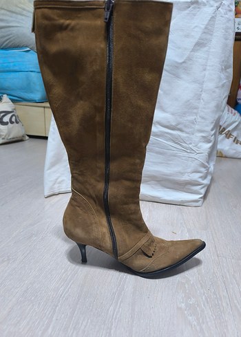 Bej Süet Topuklu Kadın Diz Boyu Çizme - Görsel 3