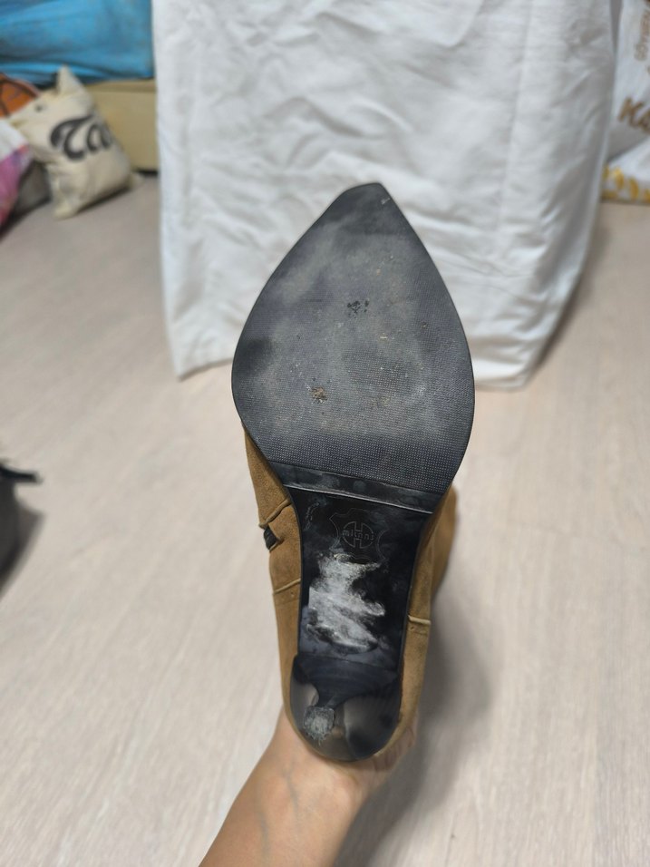 Bej Süet Topuklu Kadın Diz Boyu Çizme - Görsel 4